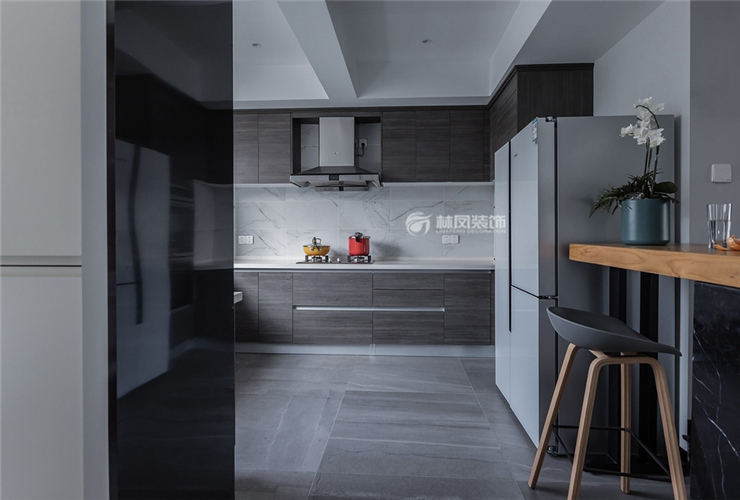 美的城-140平-現(xiàn)代簡約風格-廚房.jpg